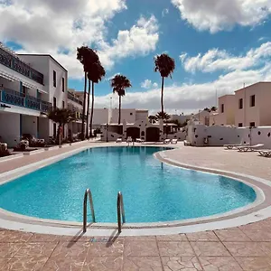lovely-one-bedroom-ground-floor-apartment-puerto-del-carmen.in-canary-islands.com/